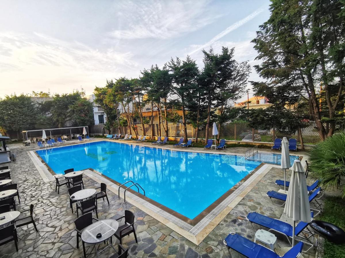 Corfu Hellinis Hotel กาโนนี ภายนอก รูปภาพ